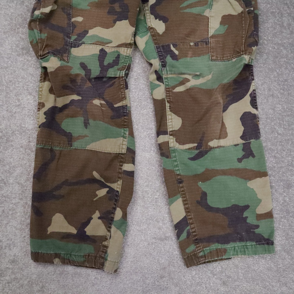 VTG 80s US Military Small Camouflage Woodland Fatigues Cargo Pants - Picture 3 of 11